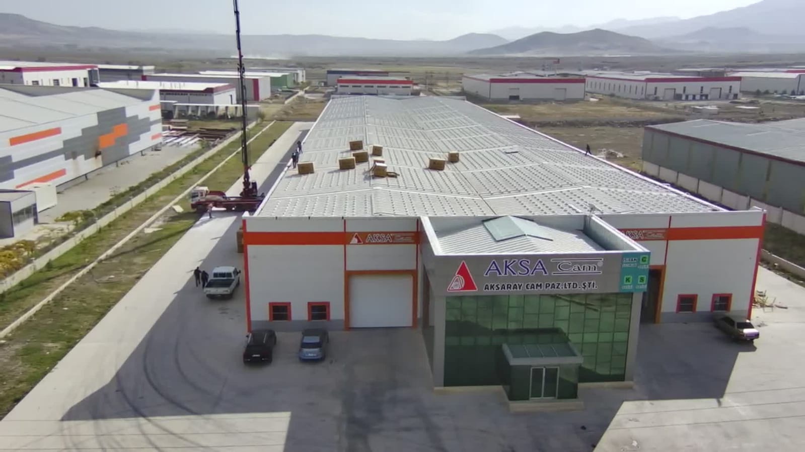 AKSACAM Güneş Enerjisi Panel Sistemi